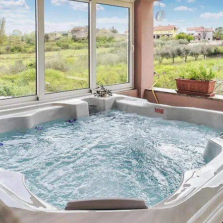 بيت للعطل Amazing In زادار