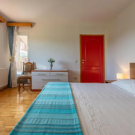 Amazing In Prázdninový dům