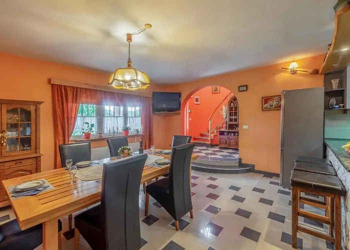 Holiday home Amazing In